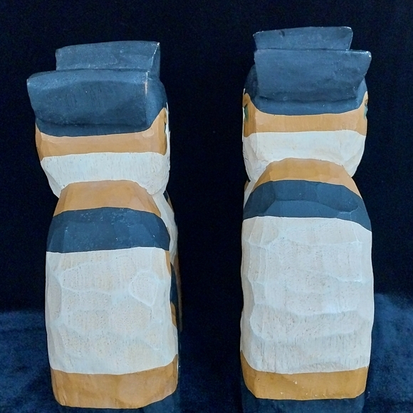 Pair Carved Wood Folk Art Cat Statue Kitty Signed with James Haddon - Picture 13 of 16